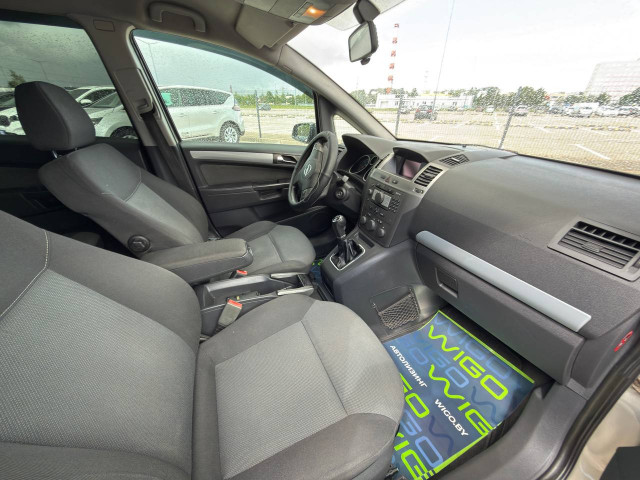 Фото opel zafira 12