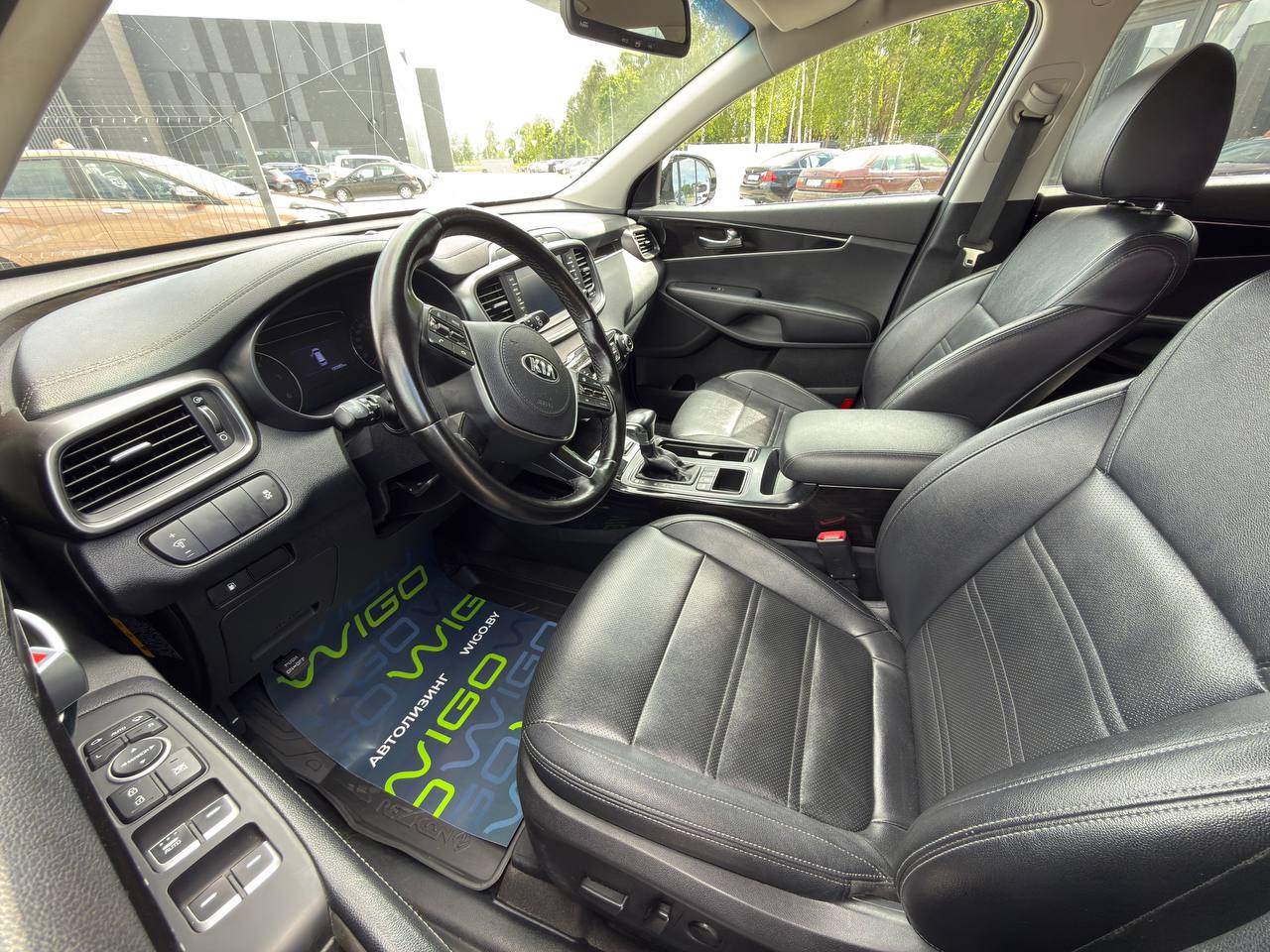 Авто с пробегом kia sorento 2017 — фото 9