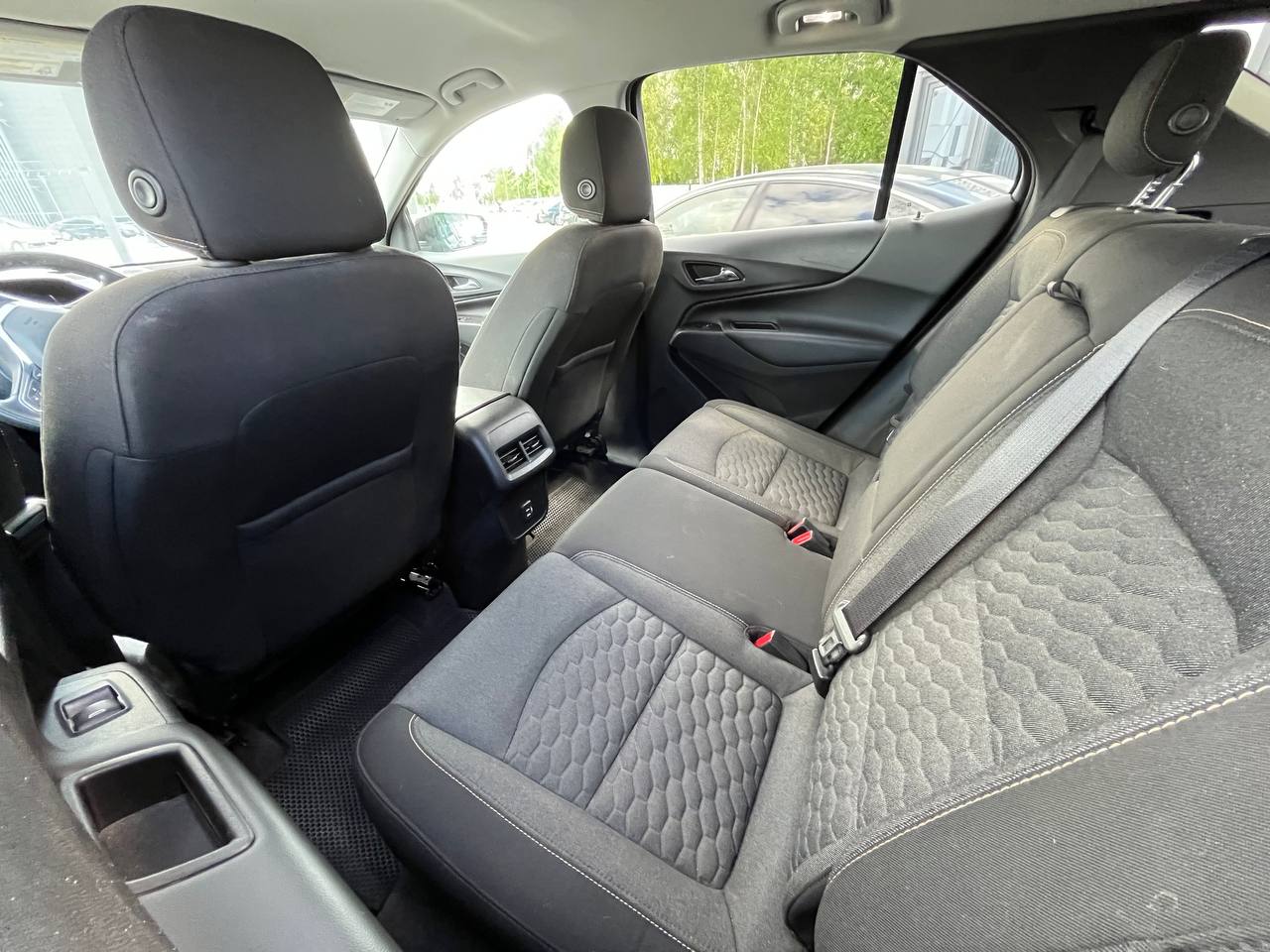 Авто с пробегом chevrolet equinox 2019 — фото 10