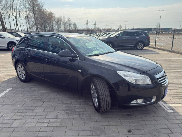 Фото opel insignia 4