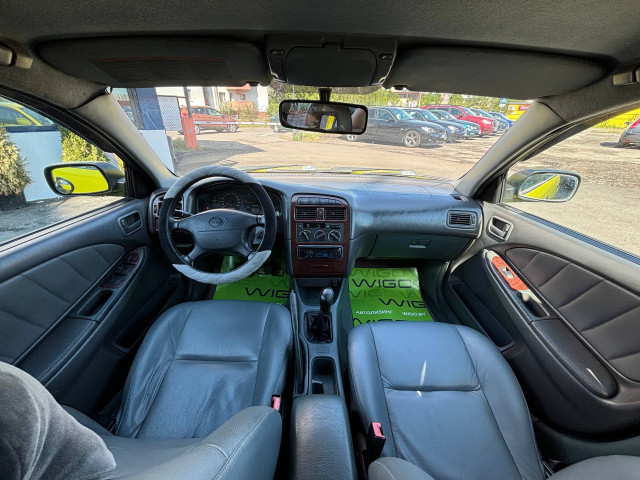 Фото toyota avensis 15