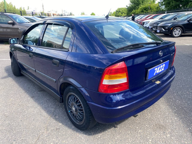 Фото opel astra 8