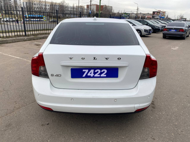 Фото volvo s40 3
