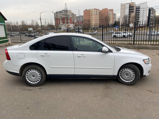 Фото volvo s40 6