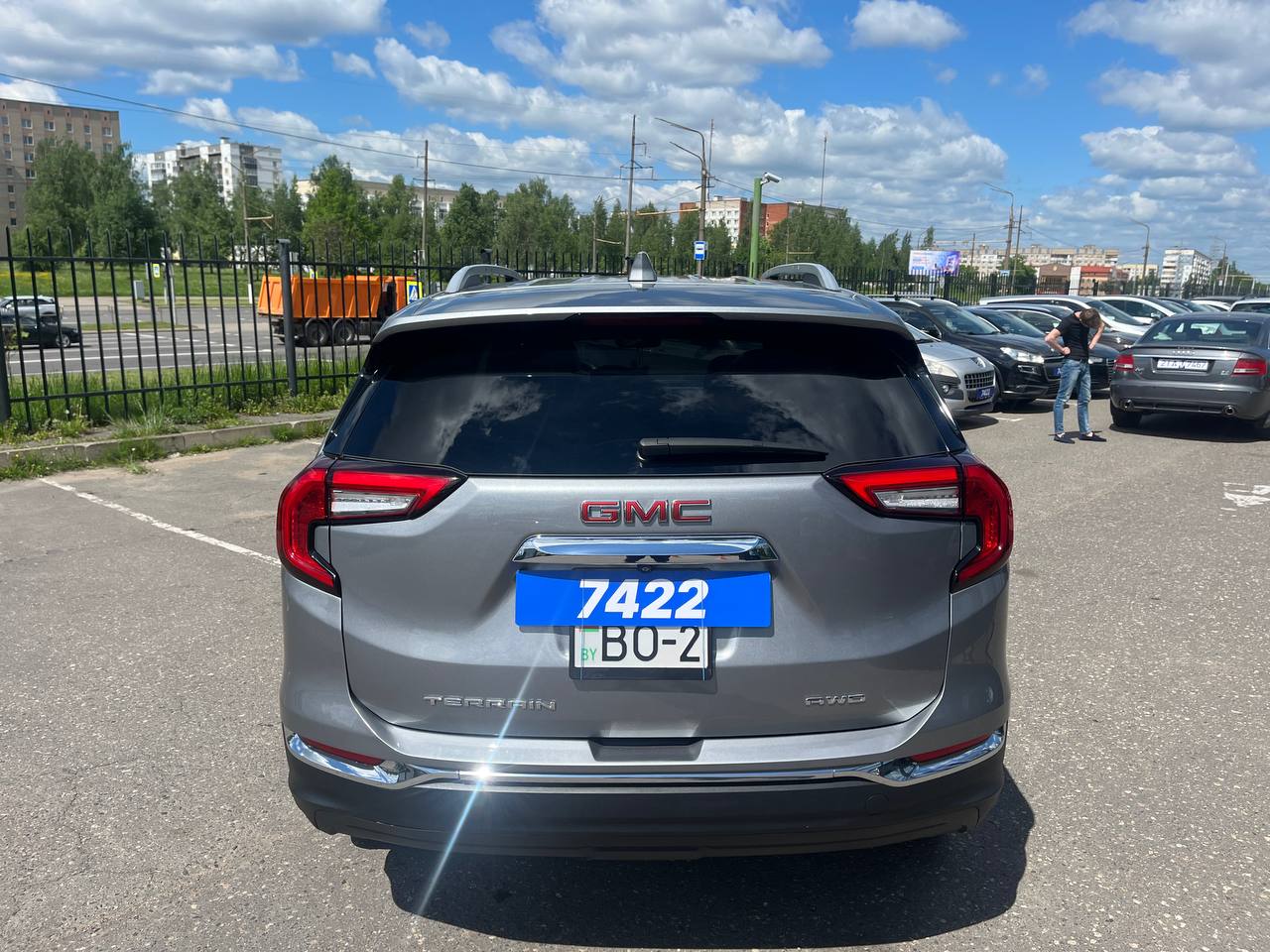 Авто с пробегом gmc terrain 2023 — фото 8