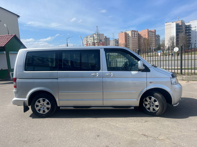 Фото volkswagen multivan 4