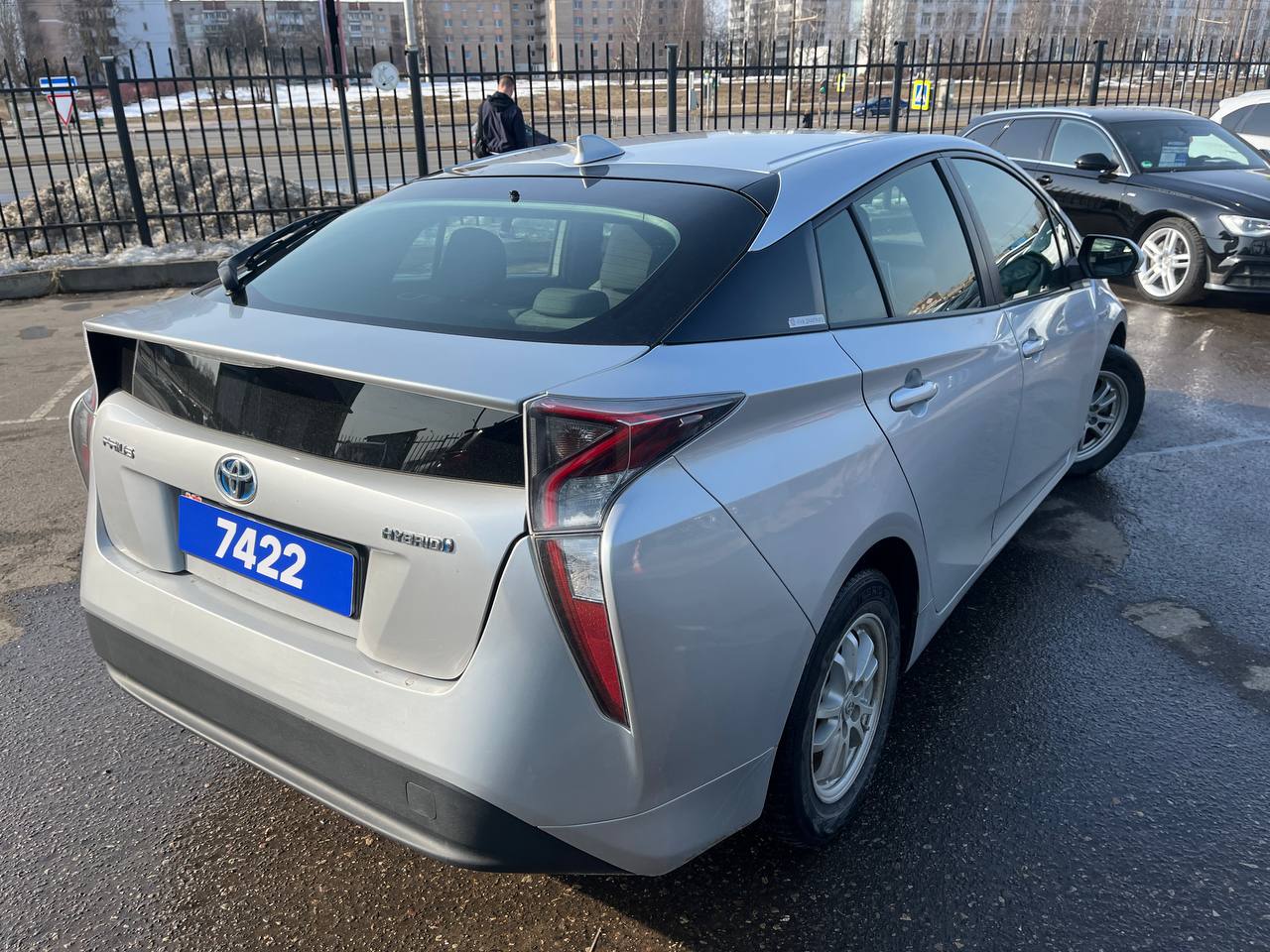 Авто с пробегом toyota prius 2016 — фото 6