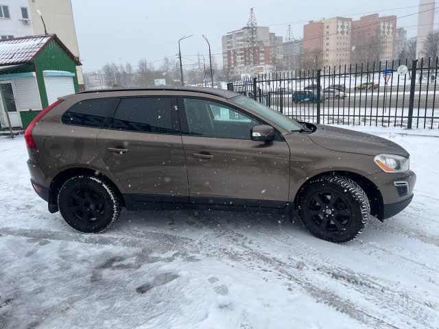 Фото volvo xc60 3
