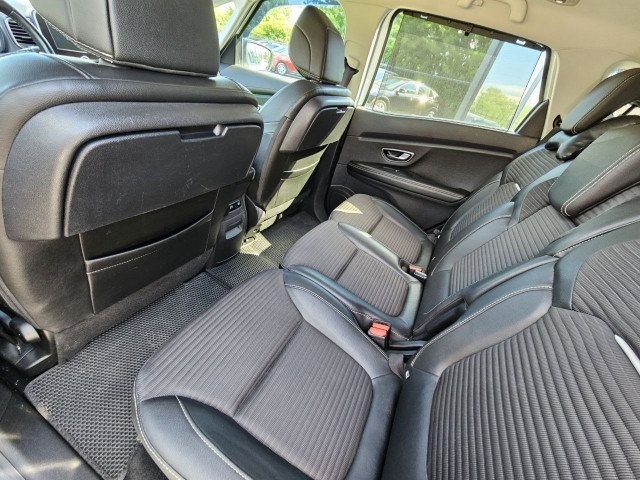 Фото renault scenic 12