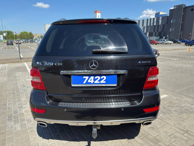 Фото mercedes-benz m-класс 7