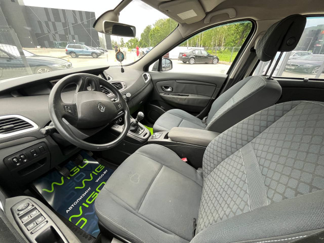 Фото renault scenic 9