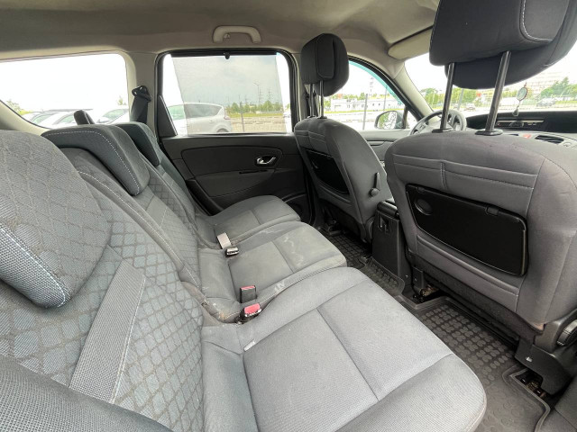 Фото renault scenic 11
