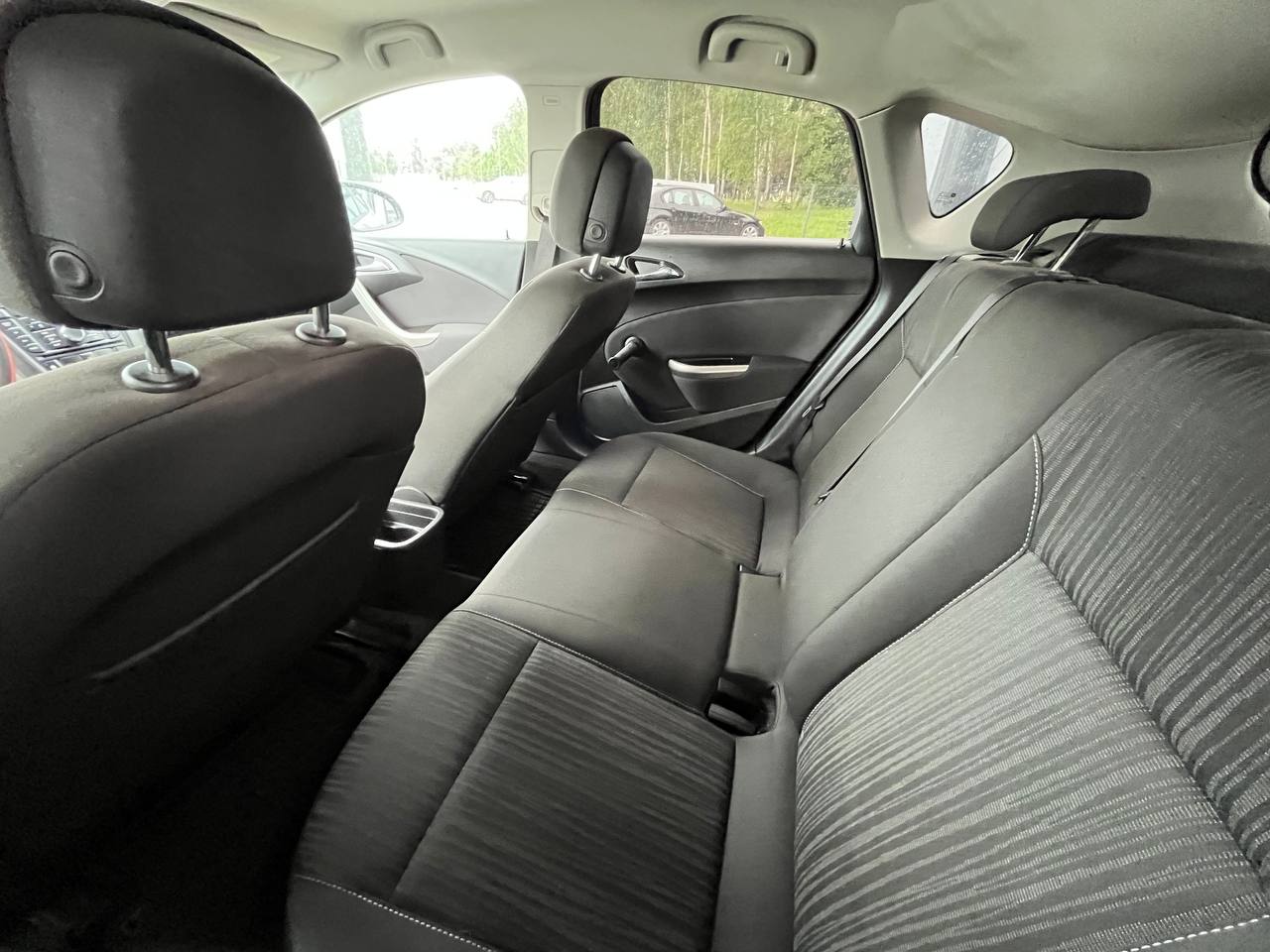 Авто с пробегом opel astra 2010 — фото 10