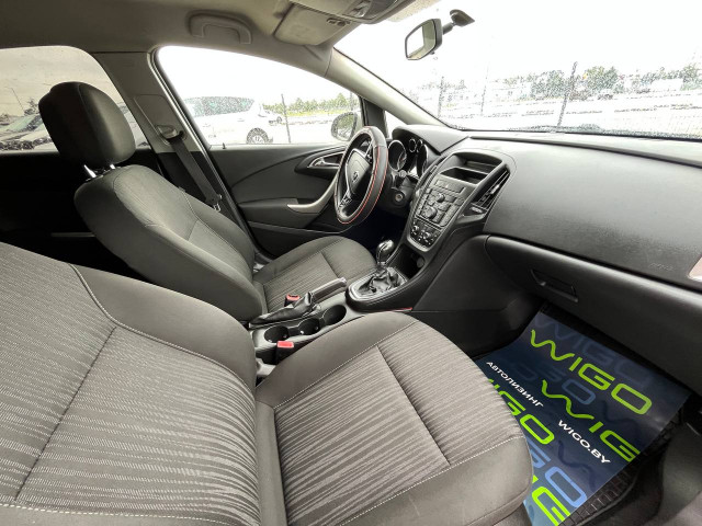Фото opel astra 12