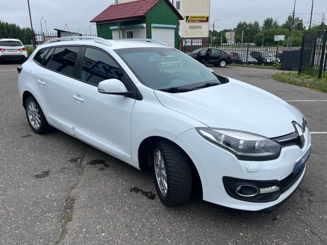 Фото renault megane 5