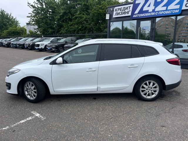 Фото renault megane 8
