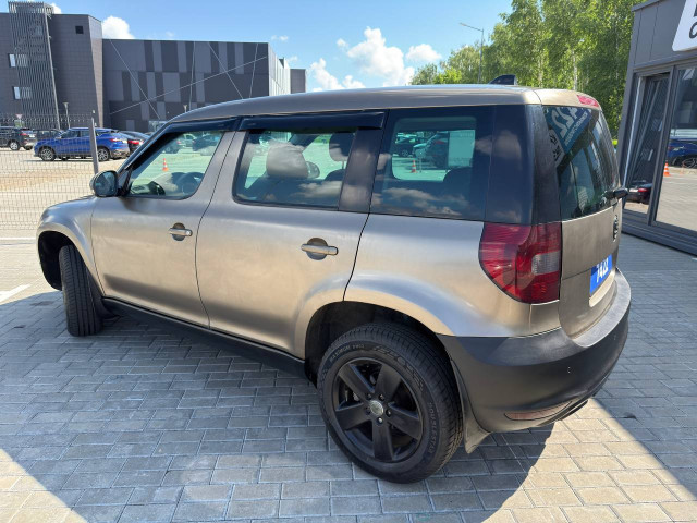 Фото skoda yeti 7