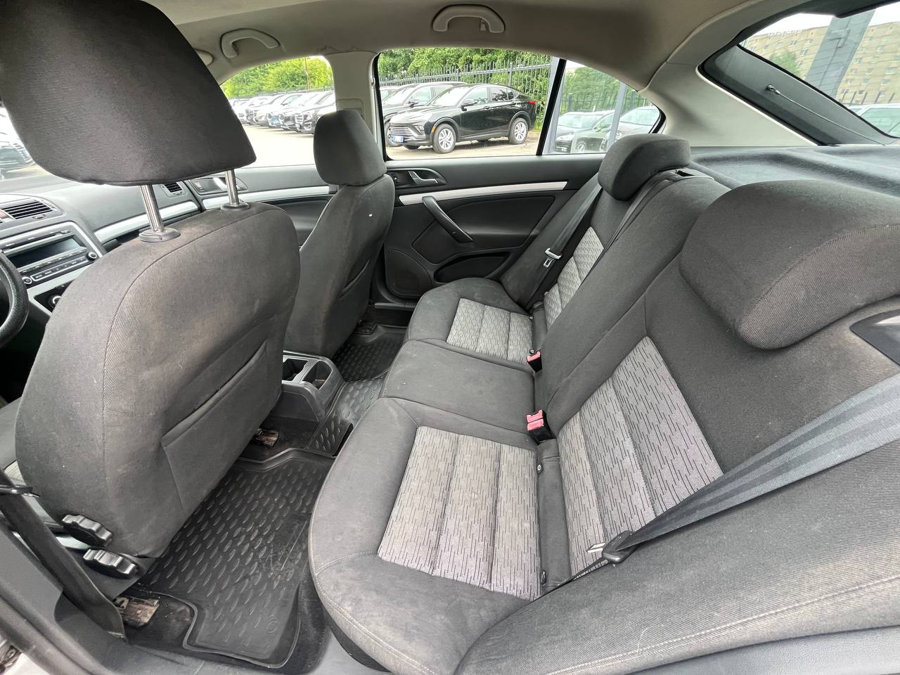 Авто с пробегом skoda octavia 2010 — фото 12