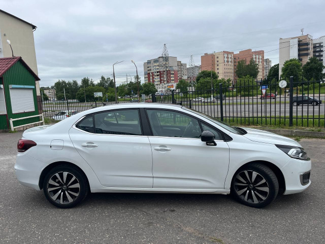 Фото citroen c4 4