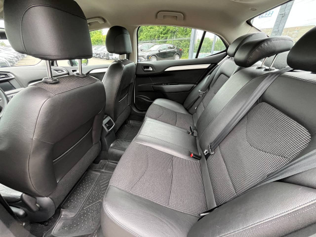 Фото citroen c4 12