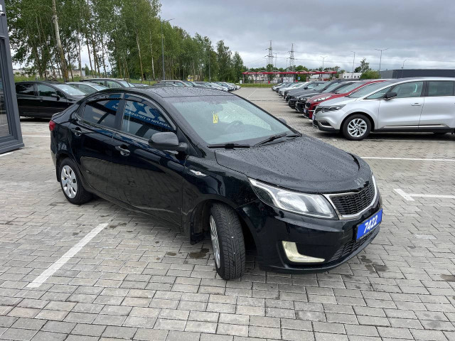 Фото kia rio 5