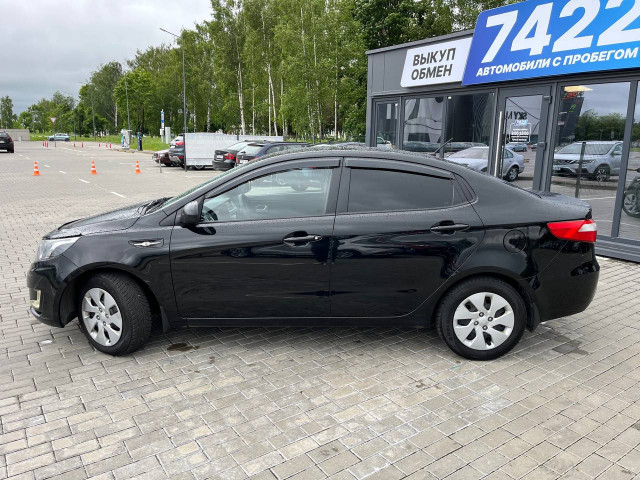 Фото kia rio 8