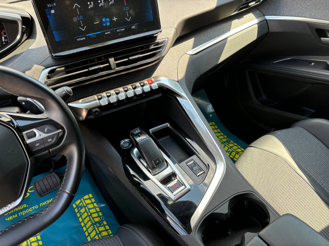 Фото peugeot 3008 13
