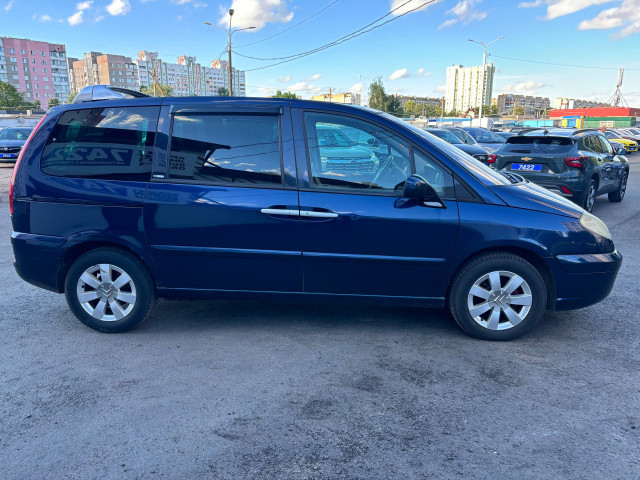 Фото citroen c8 4