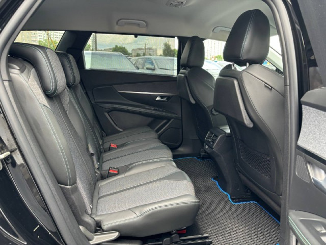 Фото peugeot 5008 18