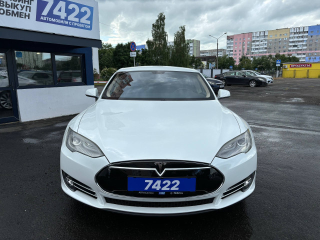 Фото tesla model s 2