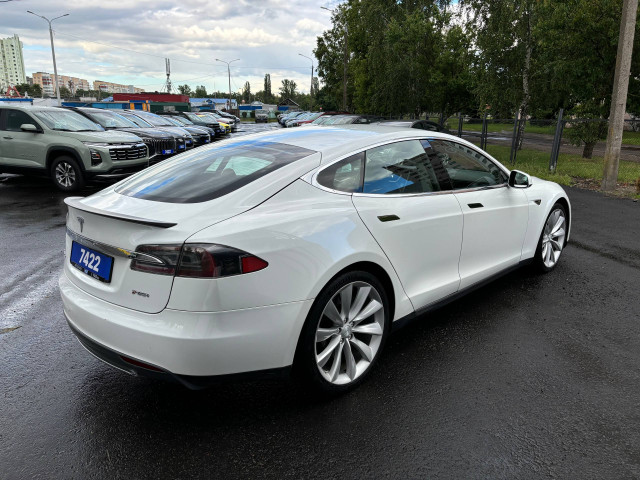 Фото tesla model s 5