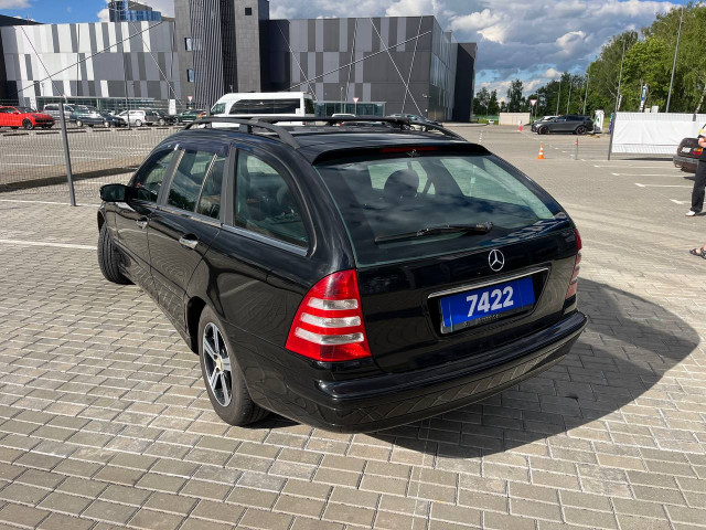 Фото mercedes-benz c-класс 8