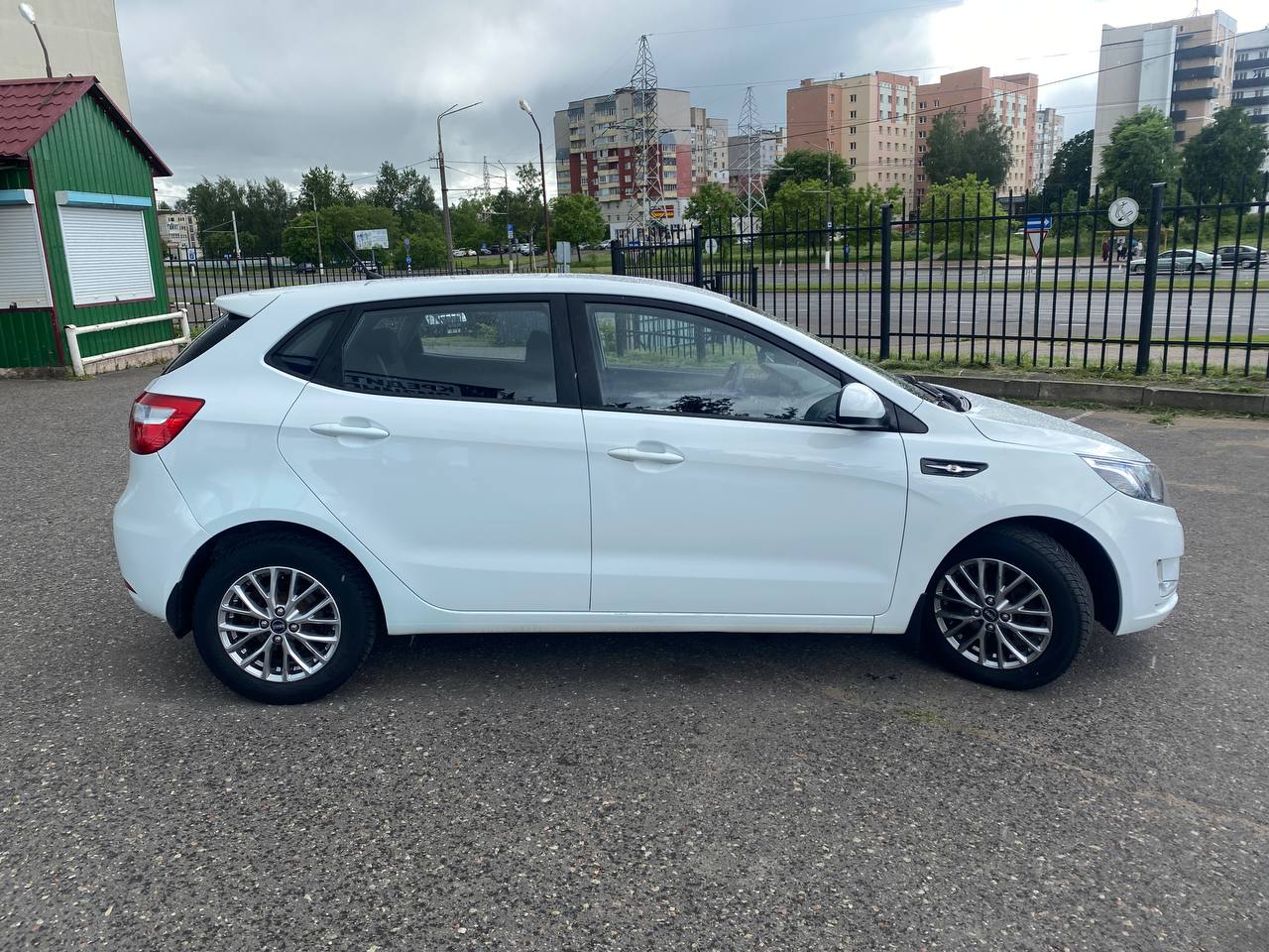 Авто с пробегом kia rio 2014 — фото 6