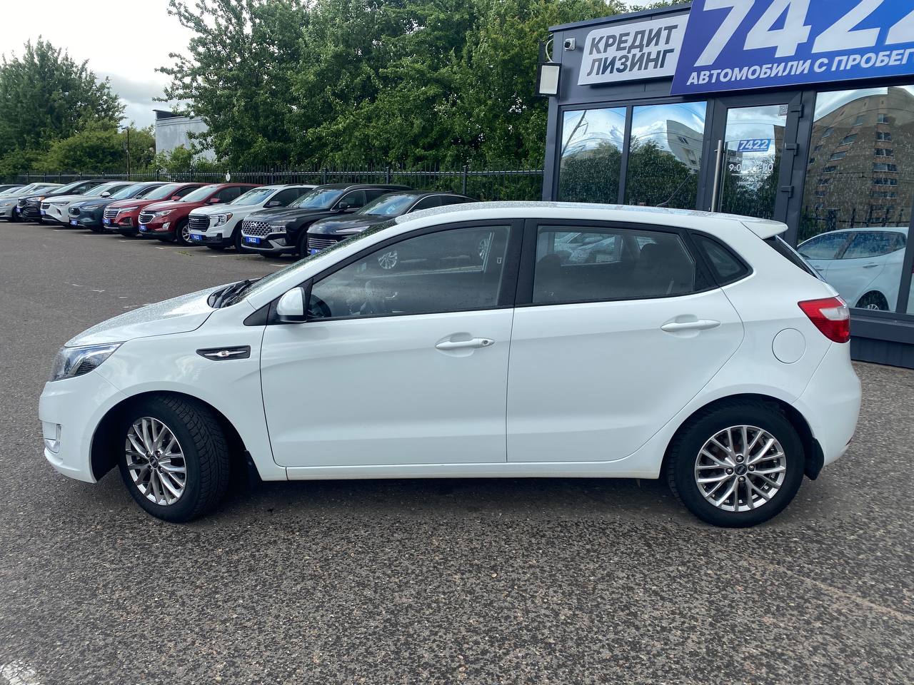 Авто с пробегом kia rio 2014 — фото 9