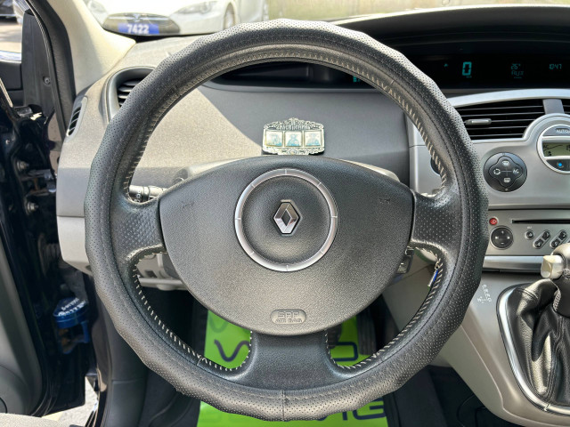 Фото renault scenic 10