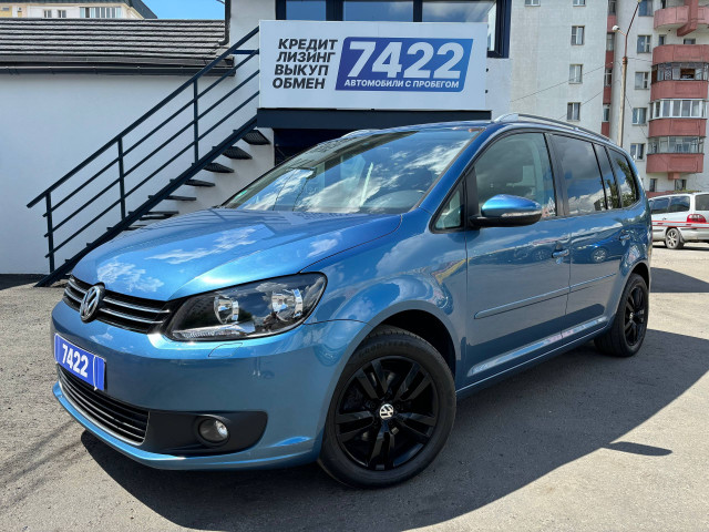 Фото volkswagen touran 1