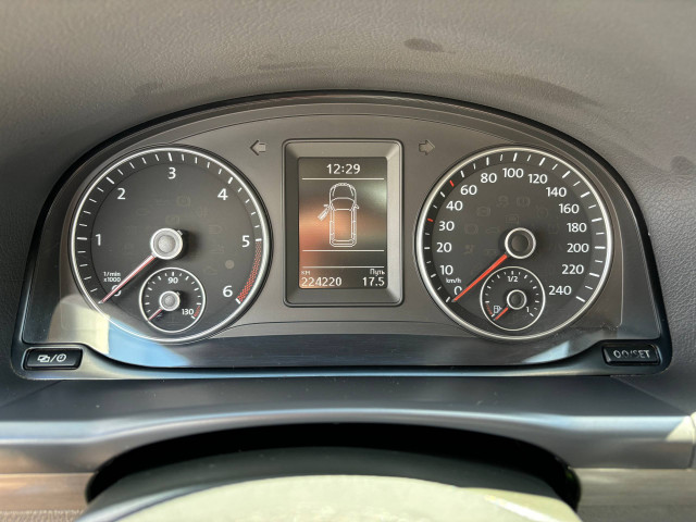 Фото volkswagen touran 11