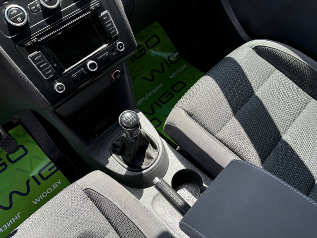 Фото volkswagen touran 13