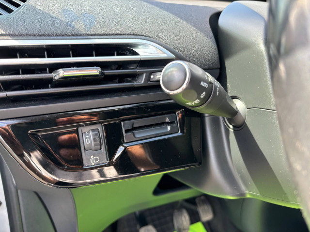 Фото citroen C4 Grand Picasso 12