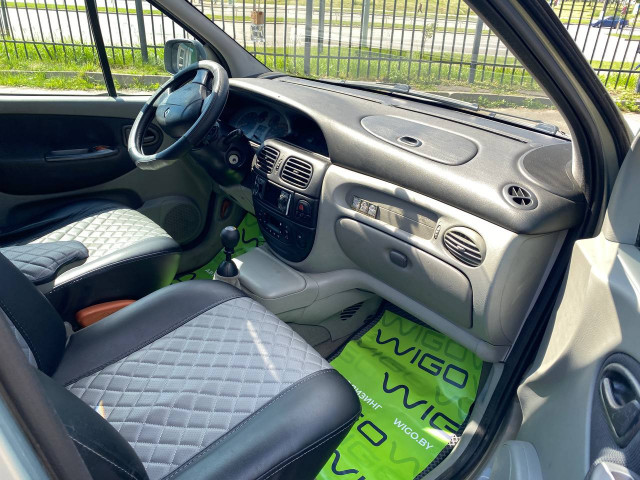 Фото renault Scenic RX4 12