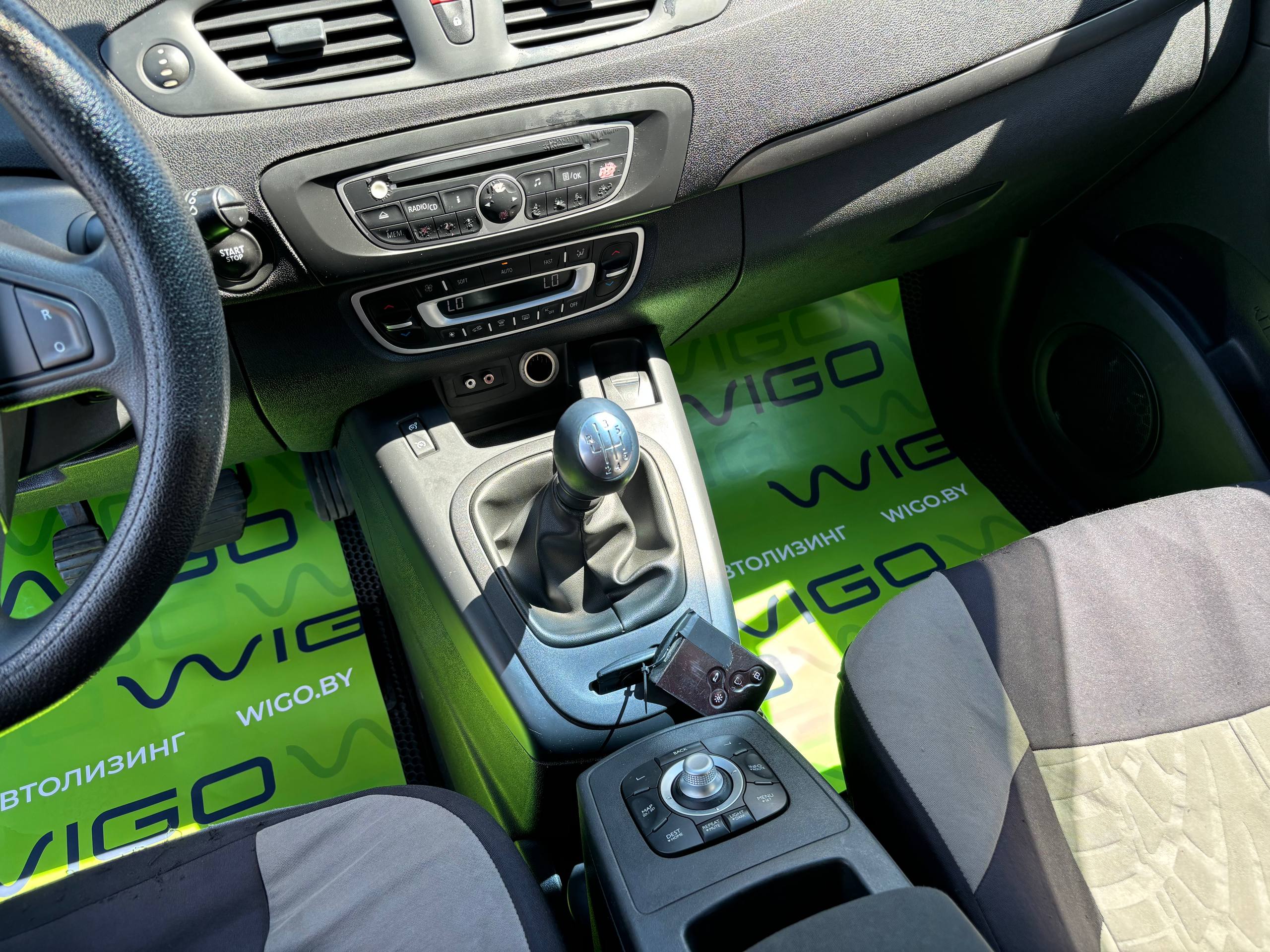 Авто с пробегом renault scenic 2010 — фото 13