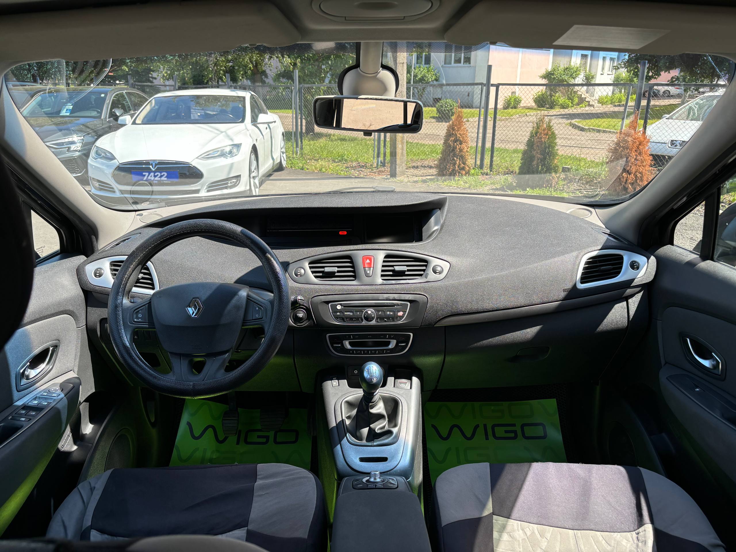 Авто с пробегом renault scenic 2010 — фото 17