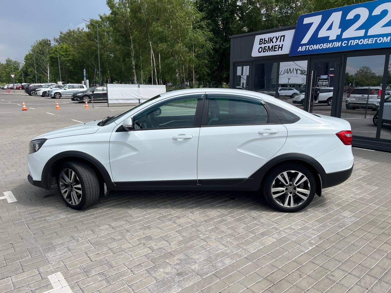 Авто с пробегом lada (ВАЗ) vesta cross 2018 — фото 9