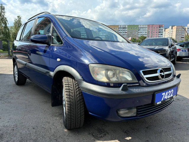 Фото opel zafira 3
