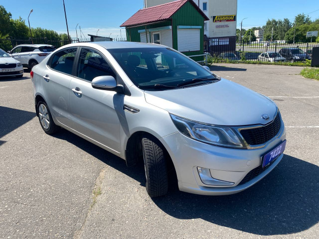 Фото kia rio 5
