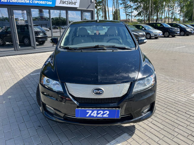 Фото byd e6 4