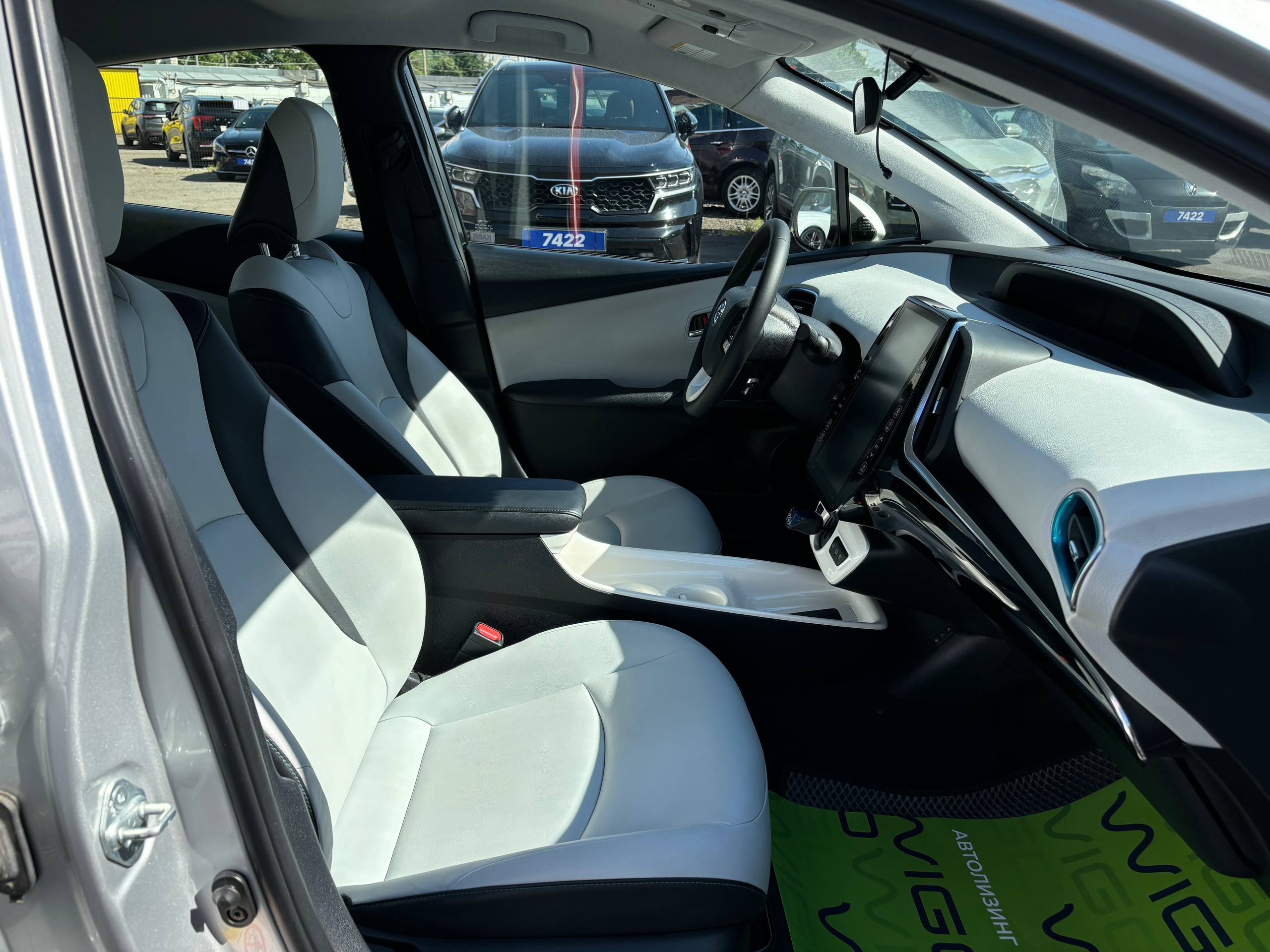 Авто с пробегом toyota prius prime 2017 — фото 19