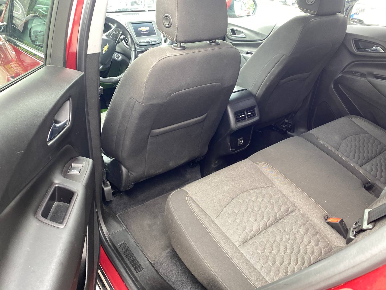 Авто с пробегом chevrolet equinox 2020 — фото 3