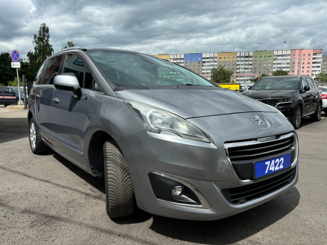 Фото peugeot 5008 3