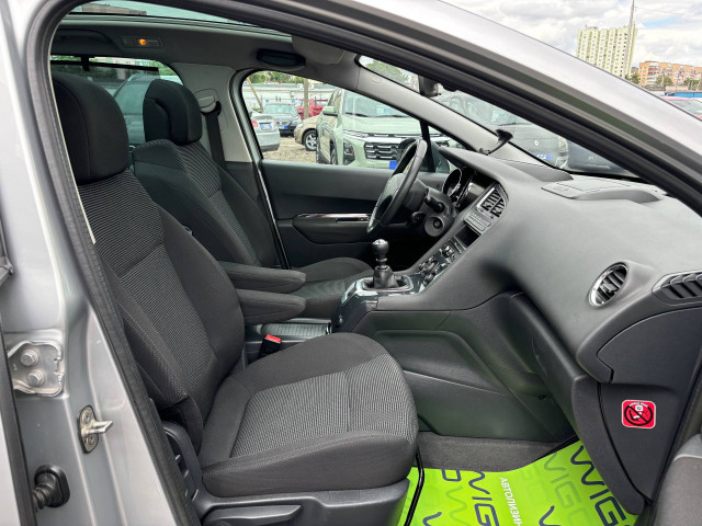 Фото peugeot 5008 19